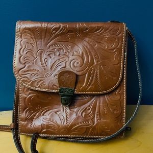 Patricia Nash crossbody purse